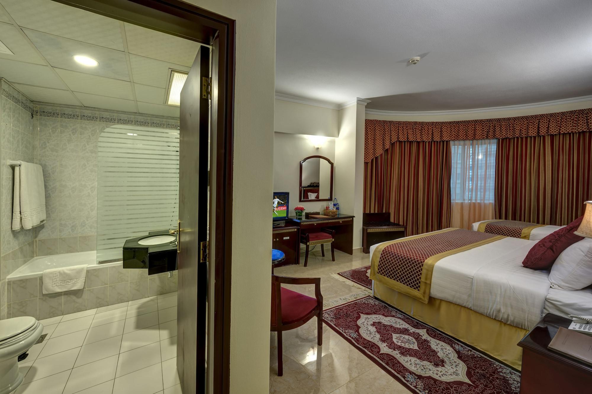 Comfort Inn Hotel Deira Dubai Exterior photo